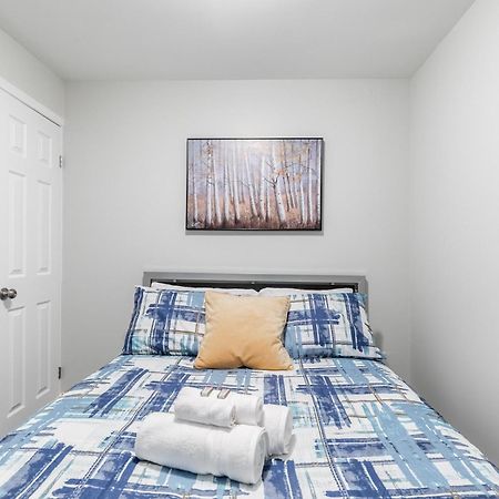 1Br Basement Condo - James Street Hamilton Exteriér fotografie