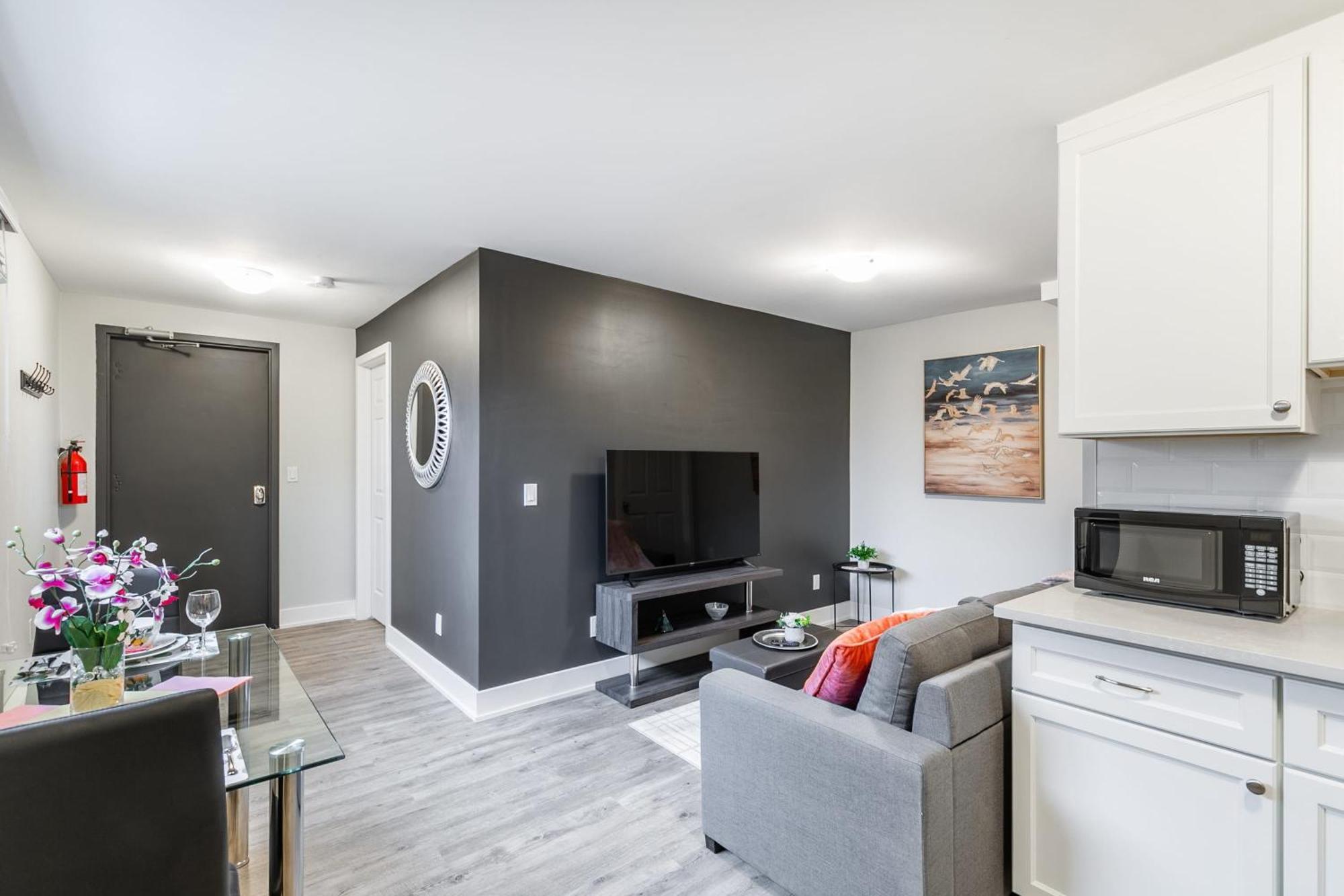 1Br Basement Condo - James Street Hamilton Exteriér fotografie