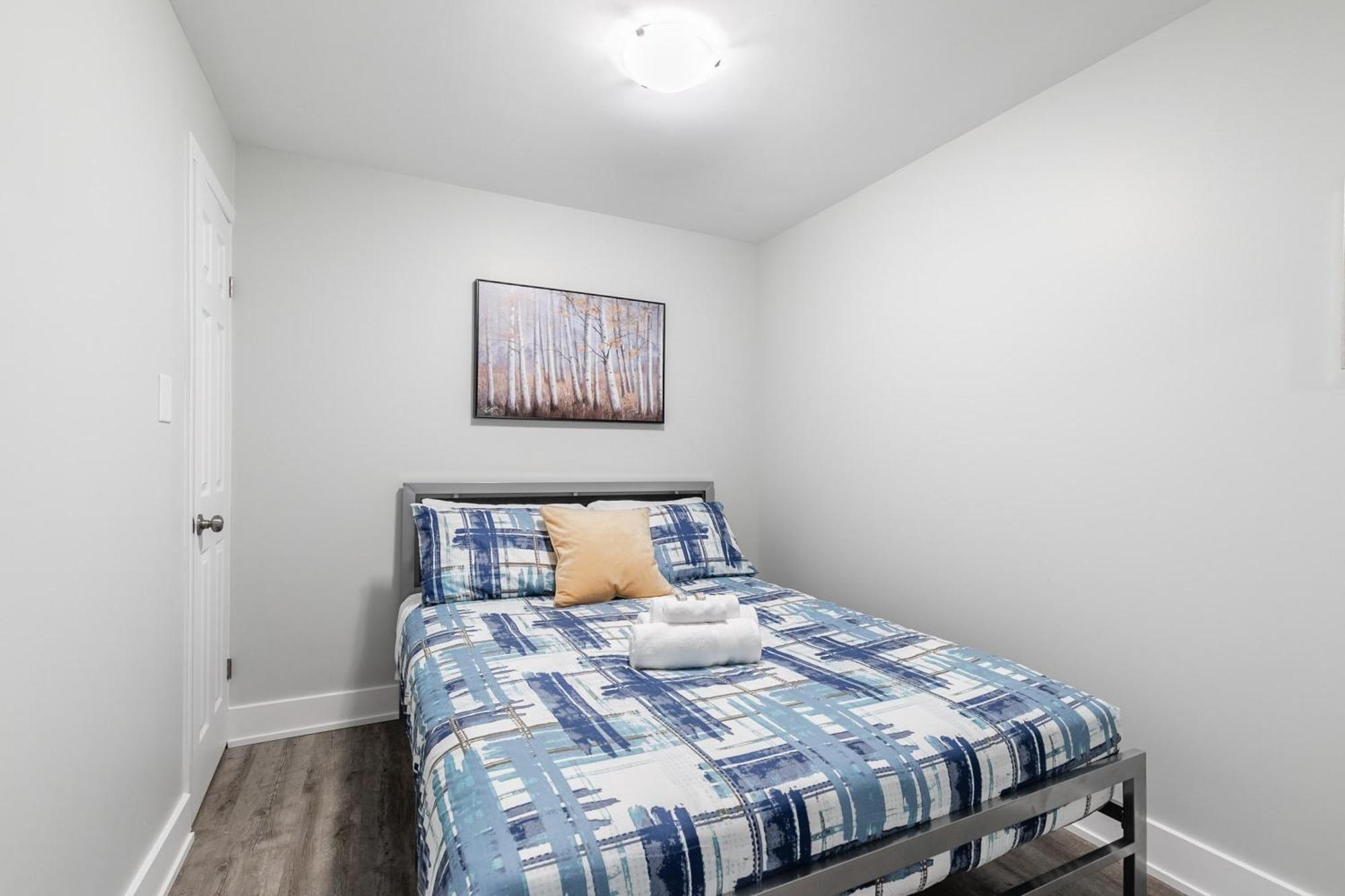 1Br Basement Condo - James Street Hamilton Exteriér fotografie